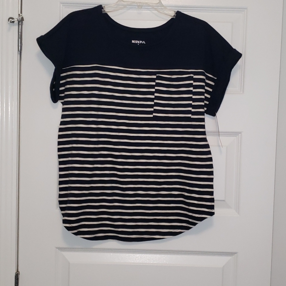 Short sleeve top